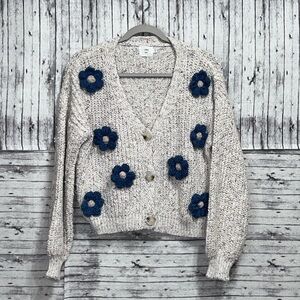 Luna Ivy 3-D Floral Button Front Cardigan (Oversized)